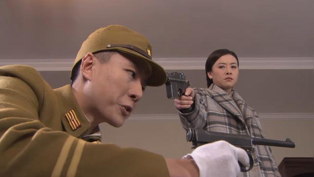 《铁血独立营》叶小琴亲自手刃日本畜生,下一秒的举动让人感到意外