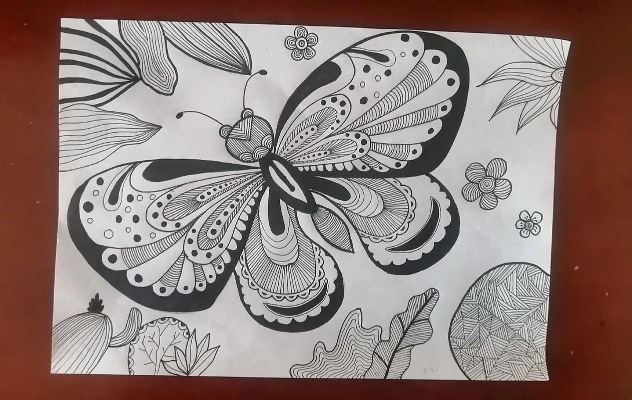 蝴蝶儿童线描画