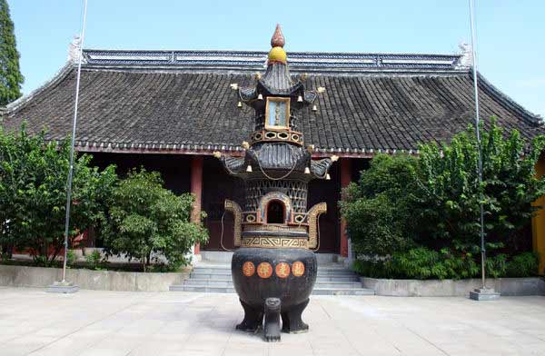 一九九一年丹阳市人民政府将龙庆禅寺列为"丹阳市重点文物保护单位"