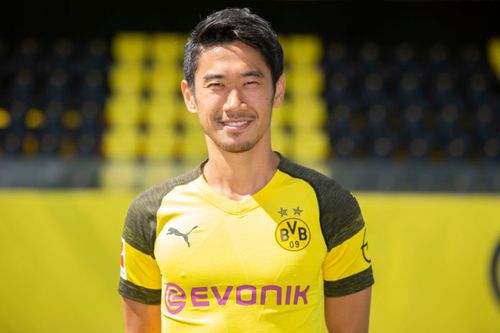 official: shinji kagawa completes loan move to besiktas