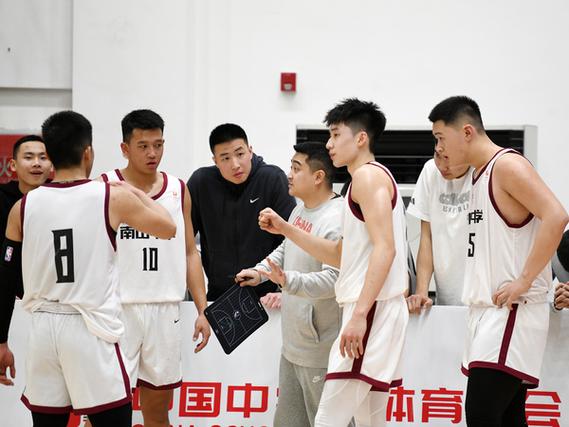 绵阳南山中学男子篮球队荣获耐高四川赛区冠军