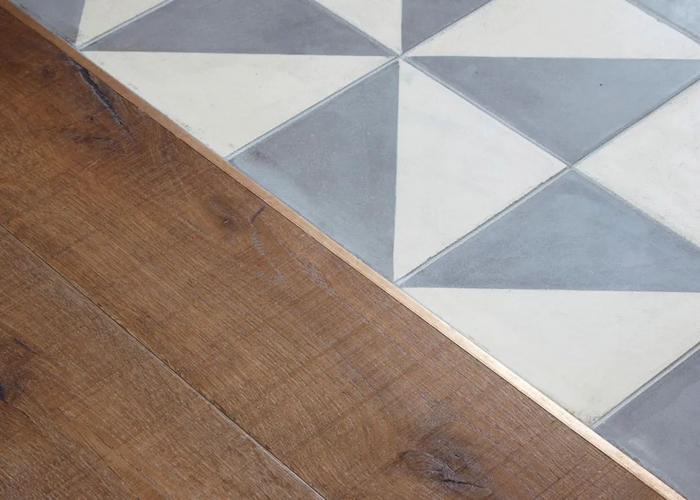 木地板和瓷砖如何进行拼接