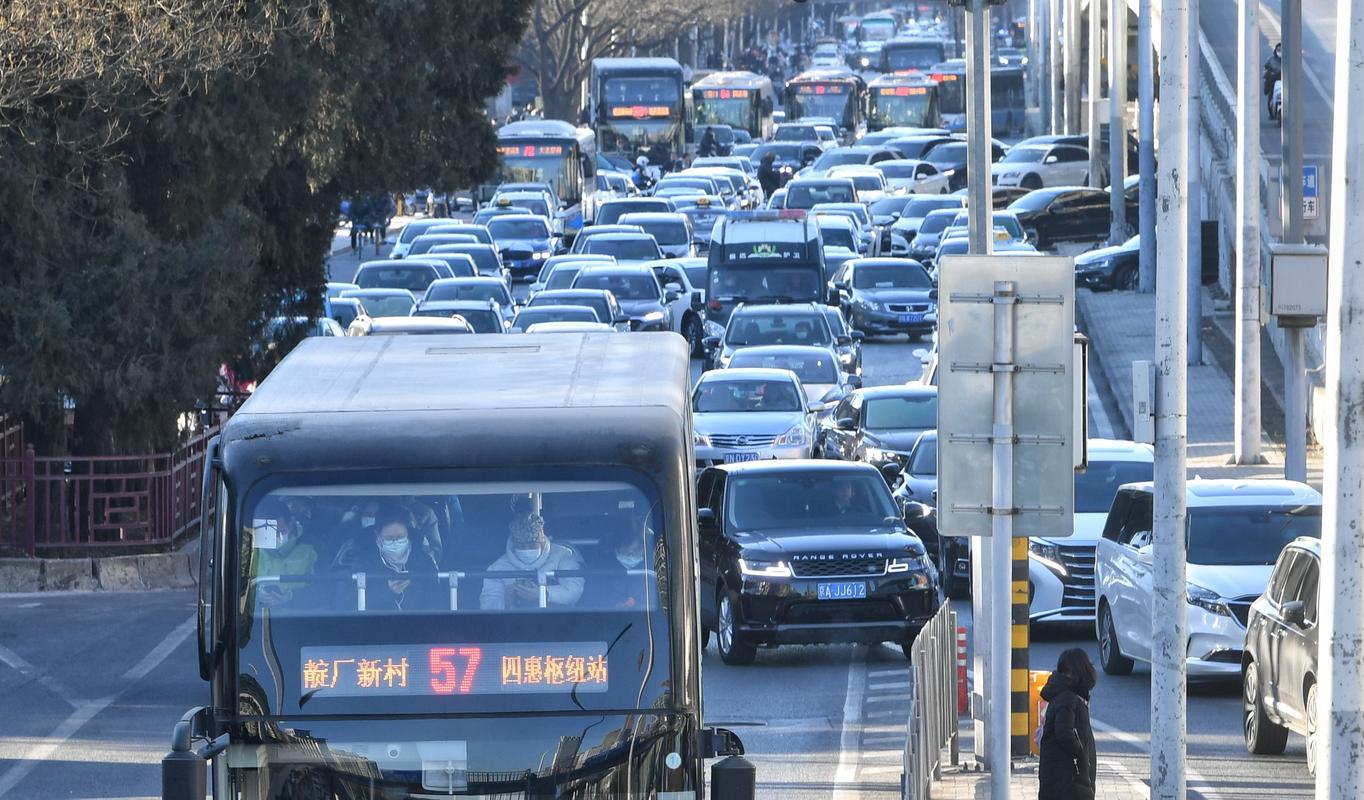 最堵开学日北京已严重拥堵今天上午部分冬奥保障路线将临时管制