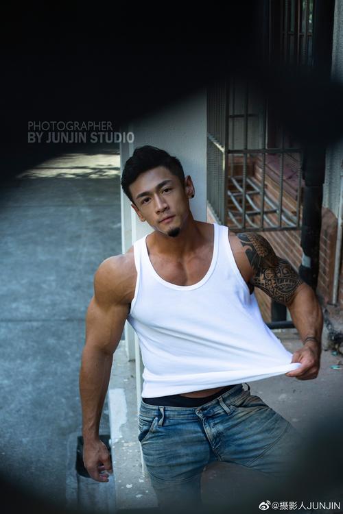 国产健体帅哥 肌肉男模 摄影人junjin作品 中国 健身迷网