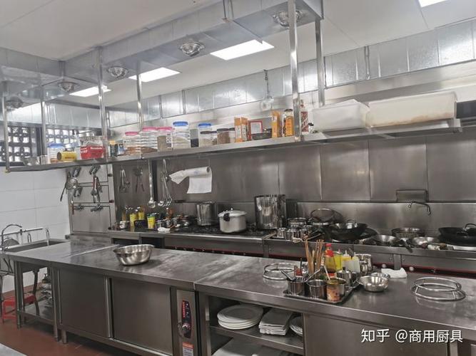 曾服务上千个厨房工程项目,包括餐饮品牌:谭鸭血,木屋烧烤,文华冰室