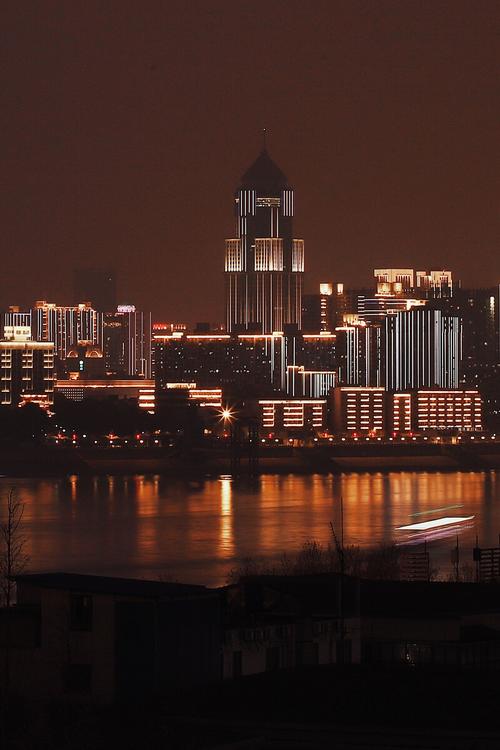 武汉江边夜景