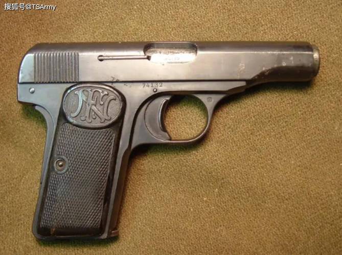 不过大部分都是勃朗宁系列手枪,其中最为常见的就是勃朗宁m1910型手枪