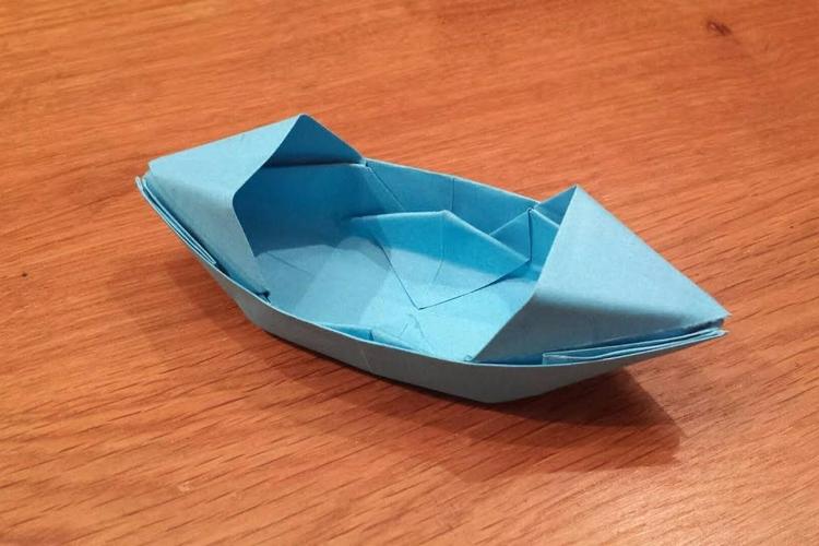 教你折纸敞篷小船,很经典的折纸作品,你还记得怎么折吗?