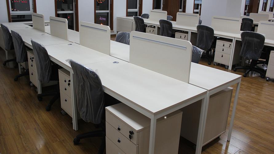 猫王风格钢木家具办公室soho公司多人位自由组合大办公区电脑桌