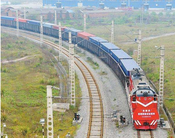 首页 国内资讯中国铁路于4月30日宣布,自2018年 5月1日起,铁路运输