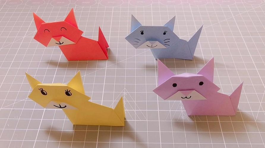 怎么用折纸折小猫咪首饰盒