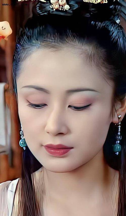 年轻时的陈红是我大女神,《三国演义》里她饰演的貂蝉