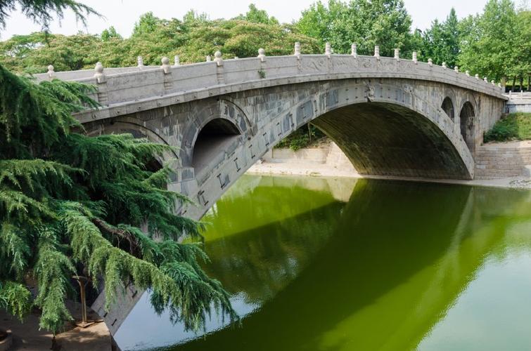 中国最早的石拱桥,比欧洲早1200多年至今仍在使用