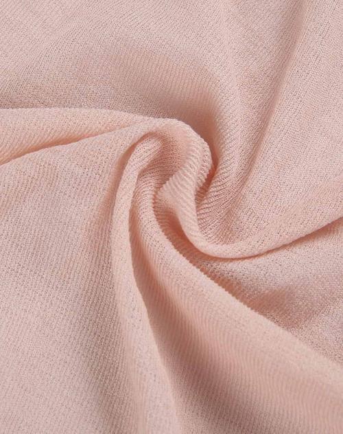 藕粉色针织衫