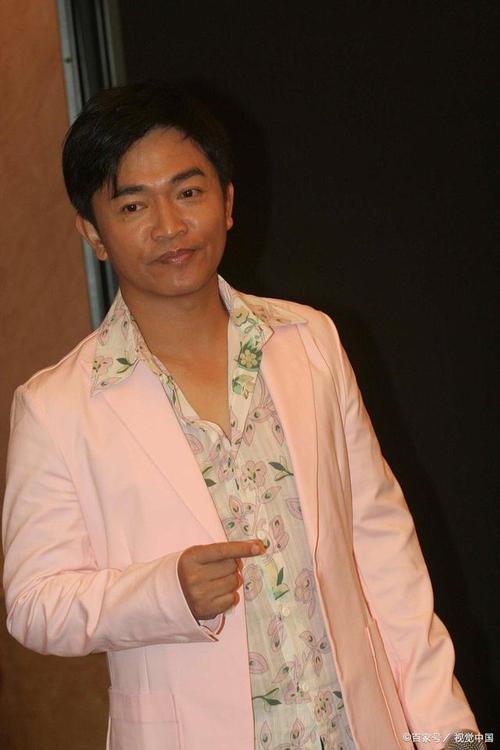 吴宗宪是一位知名的台湾综艺节目主持人,他在娱乐圈中拥有很高的知名