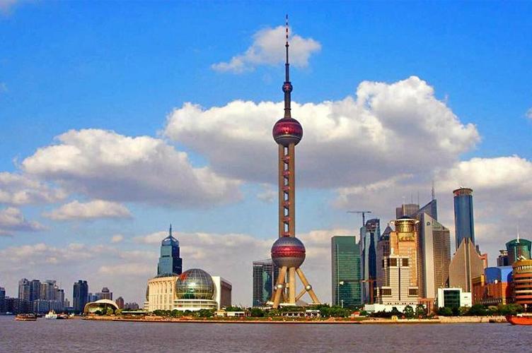 上海新十大地标建筑东方明珠广播电视塔