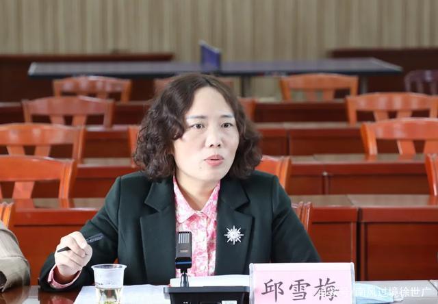 党组成员,副检察长魏恭长介绍了服务保障民营经济发展相关工作情况.