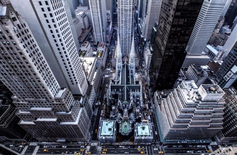 换个角度看纽约:美摄影师摩天高楼俯拍全城