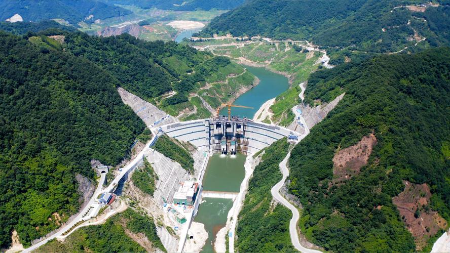 我院承担勘测设计的陕西省引汉济渭三河口水利枢纽首台机组并网发电