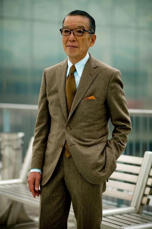 日本最会穿西服的77岁爷爷没有优秀的头身比气质却很强大
