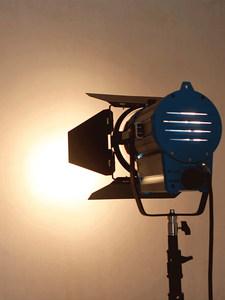 2000w影视电影灯聚光灯摄影灯光舞台暖光商业专业视频摄像补光灯