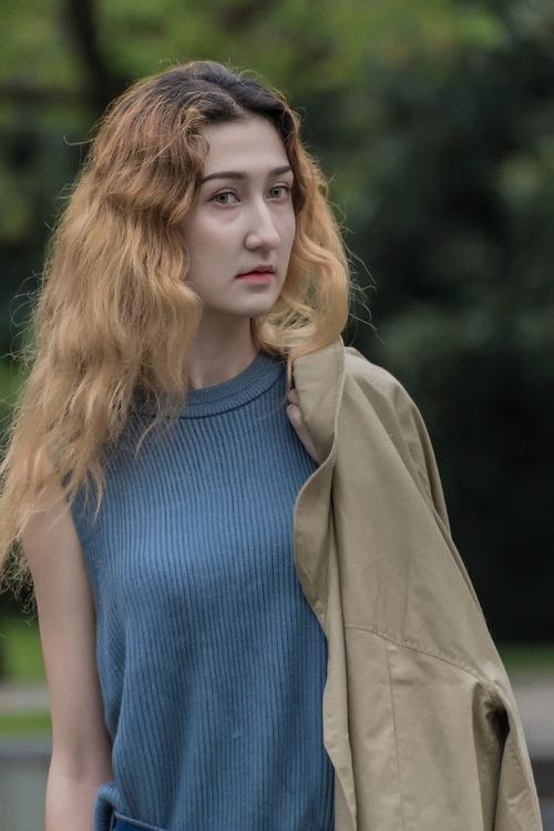 新疆维吾尔族美女——米娅