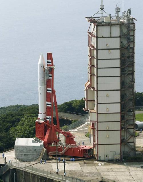 日本为再次发射"艾普斯龙"火箭进行发射预演