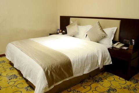 最高价值468元的惠州威斯顿酒店入住1晚,标准单人房/豪华棋牌室2选1