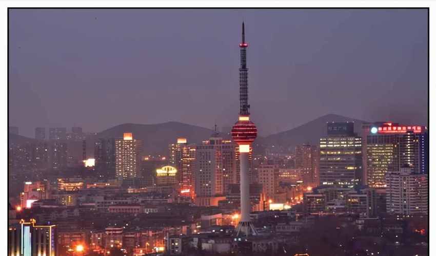 塔位于江苏省徐州市泉山区西安路91号,于1992年建成,比上海东方明珠要