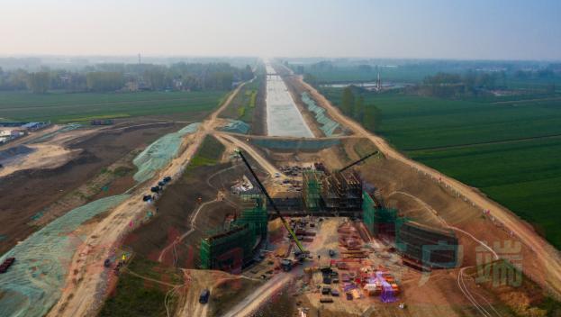 记者来到郸城县南丰镇十河村的清水河岸边,这里就是引江济淮工程河南