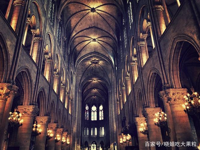 梦幻教堂,带你体会巴黎历史风情,令人忘怀!