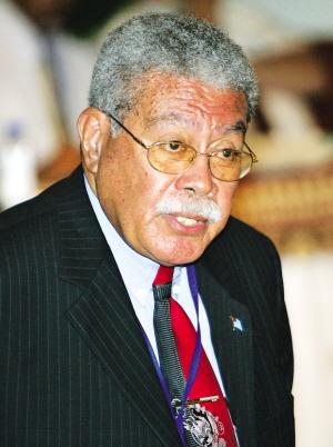 斐济司令扬言发动政变