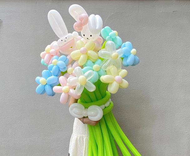 株洲花店  #株洲气球花束  #气球花束  #小兔子气球  #可爱气球造型