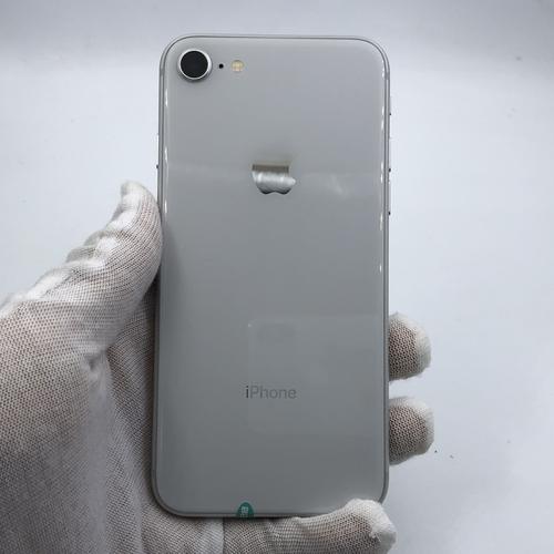 官方质检95成新 全网通 银色 64g 国行 苹果 iphone 8