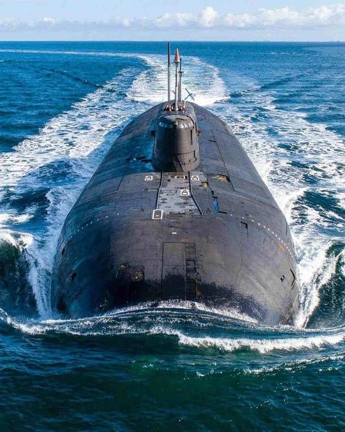 核潜艇只有两种吗美俄专享玩具火力比武库舰还凶猛
