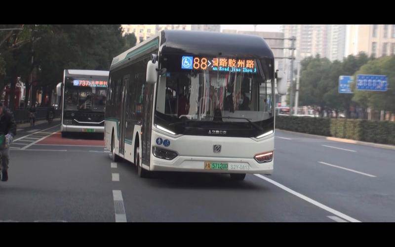 上海公交 巴士三公司 88路 s2y-0813