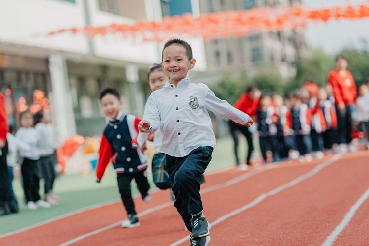 长春市二道区教育第一幼儿园中班组"奔跑吧,宝贝!"主题活动