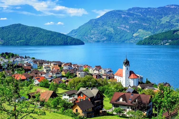 瑞士卢塞恩湖4k风景图片