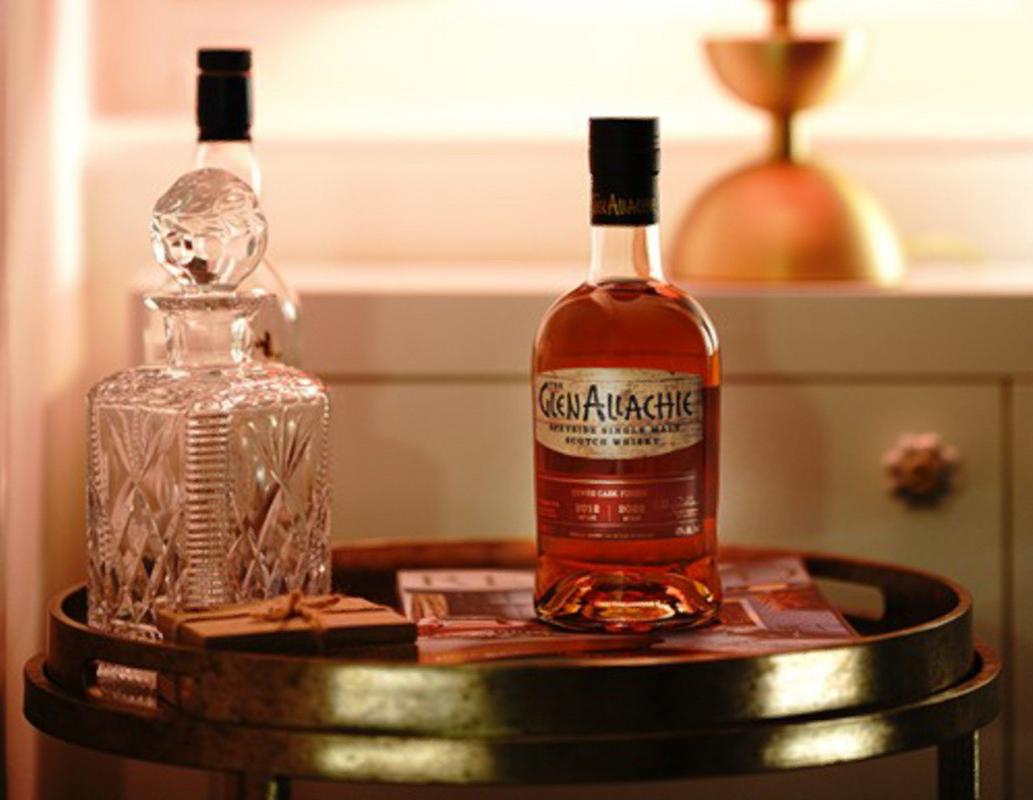 威士忌,一款使用了来自四家欧洲优质酒庄葡萄酒橡木桶的苏格兰威士忌