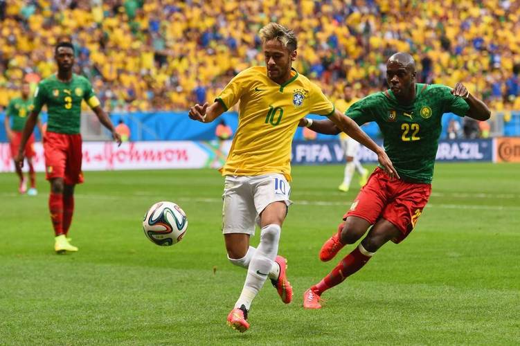 国际赛英格兰vs巴西两个足球强国的对决