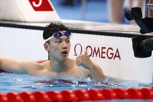 这是本届奥运中国男子游泳的第一枚金牌!