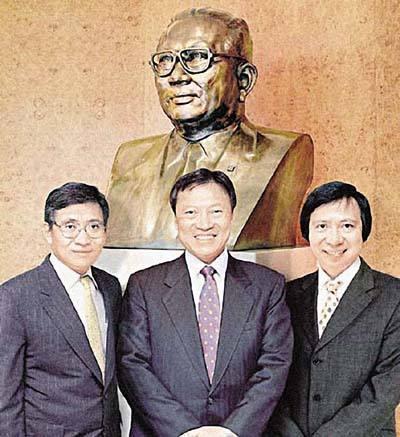 香港四大富豪家族:只有一家没参加过国庆典礼,捐款只捐2000万