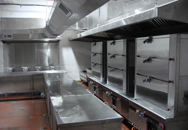 深圳大型连锁烧烤店厨房设备工程设计与先进装修理念打造餐厅客流?