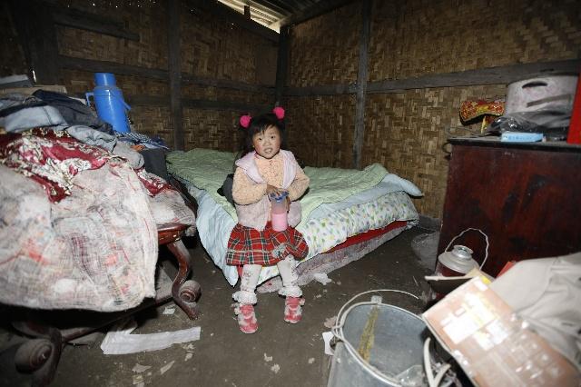汶川山村,地震中坚强的孩子们 ——灾区平民生存真相系