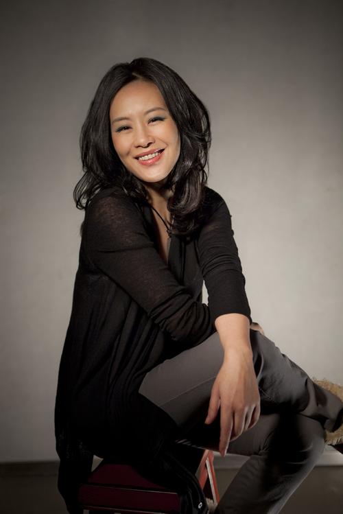  p>邬君梅,1966年2月5日出生于中国上海,华语影视女演员,制片人.