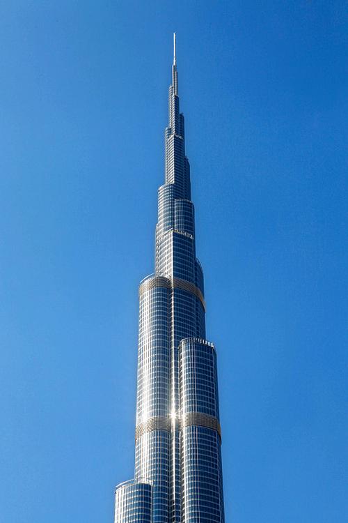 迪拜阿里法塔摩天大楼图片素材