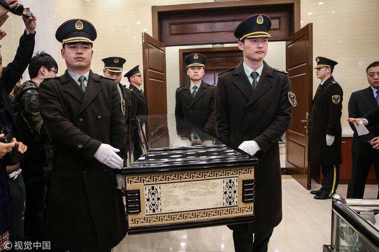 北京八宝山殡仪馆举办公众开放日活动.