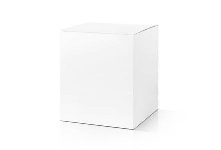 空白包装白色纸板箱隔离在白色背景与裁剪路径准备产品设计模拟照片