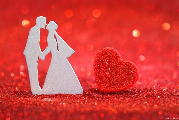 结婚16周年是蓝宝石婚或水晶婚,代表着夫妻间坚定不移的情感和对未来