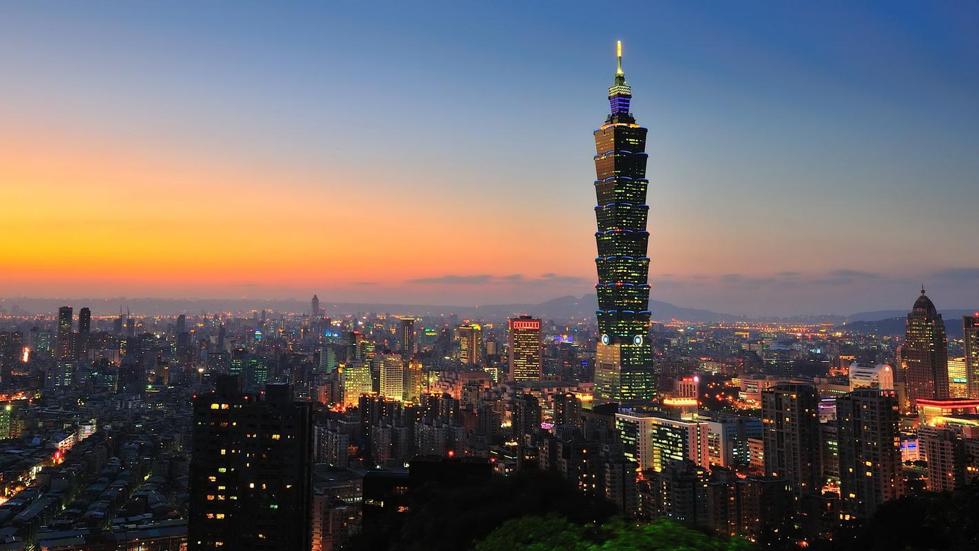 台北101大楼唯美风景图片桌面壁纸